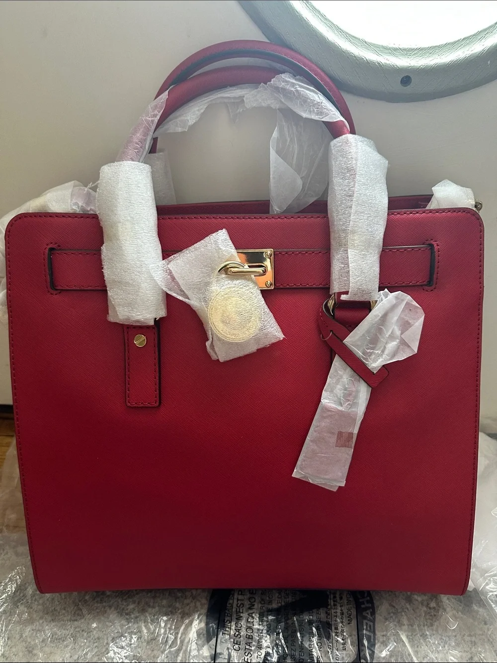 Michael Kors Hamilton Leather Tote - Red